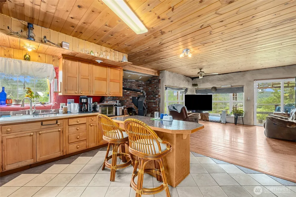 637 Hwy 20 E Colville, WA 99114