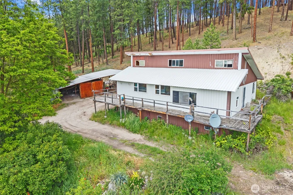 637 Hwy 20 E Colville, WA 99114
