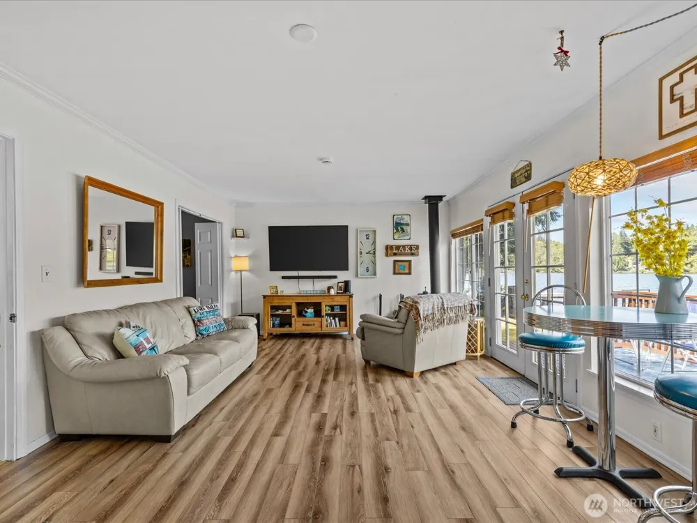 6819 Olive Avenue Stanwood, WA 98292