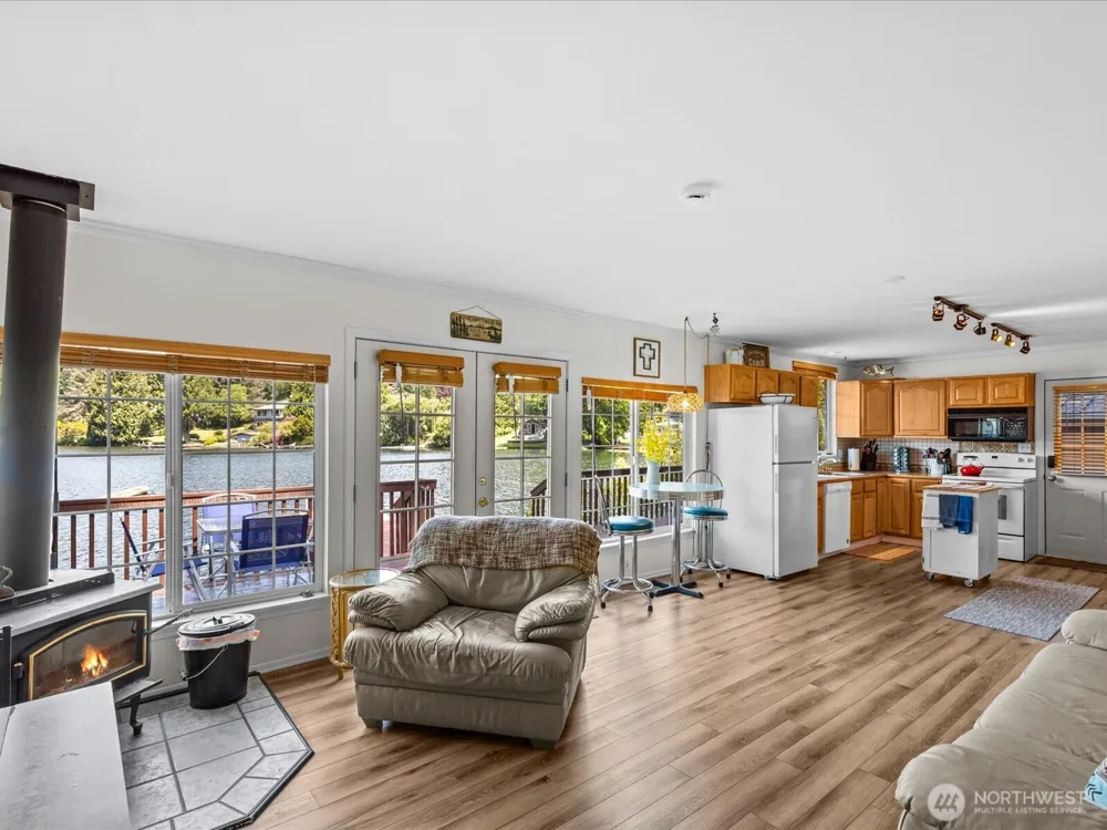 6819 Olive Avenue Stanwood, WA 98292