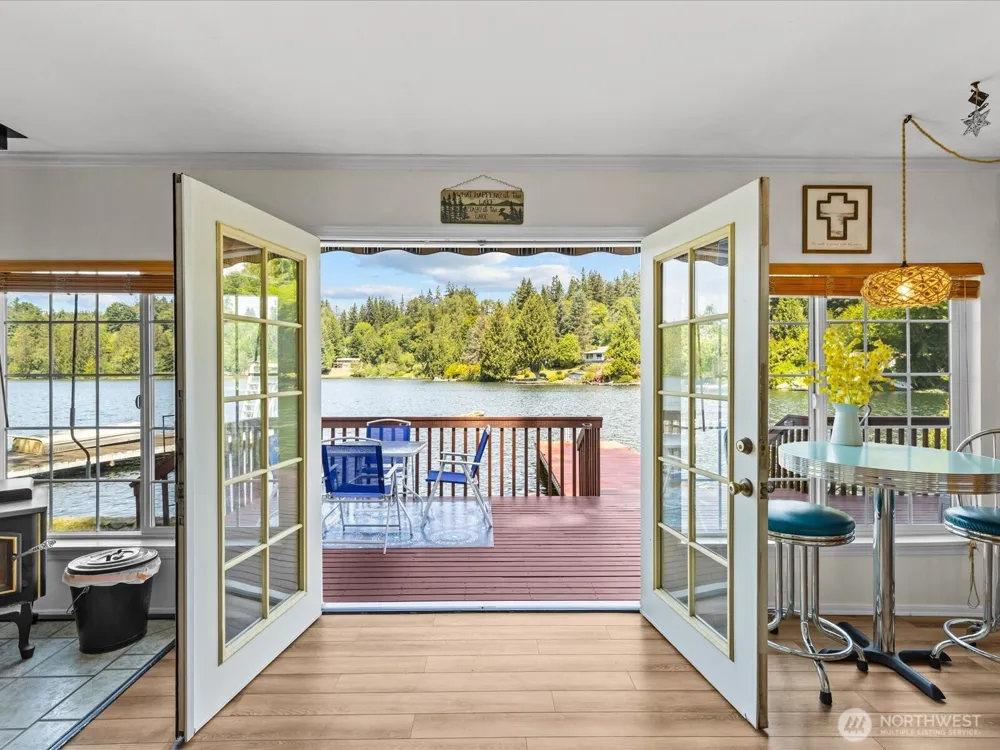 6819 Olive Avenue Stanwood, WA 98292