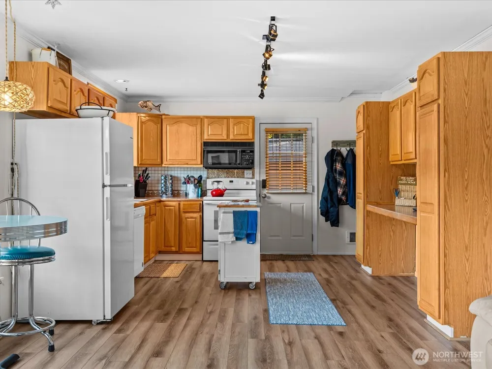6819 Olive Avenue Stanwood, WA 98292