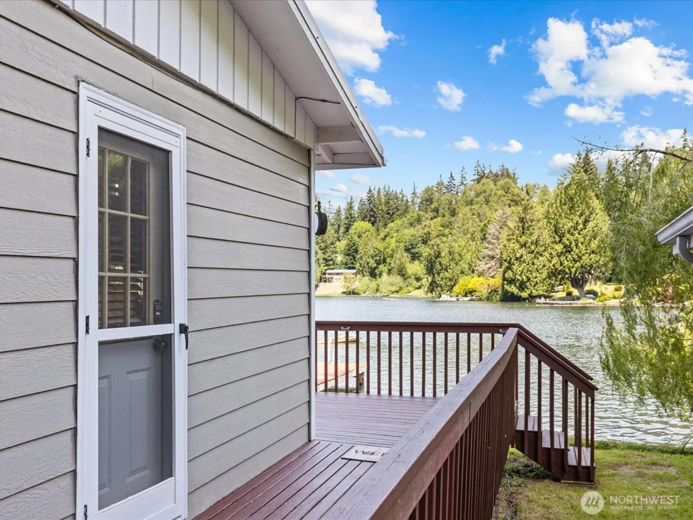 6819 Olive Avenue Stanwood, WA 98292