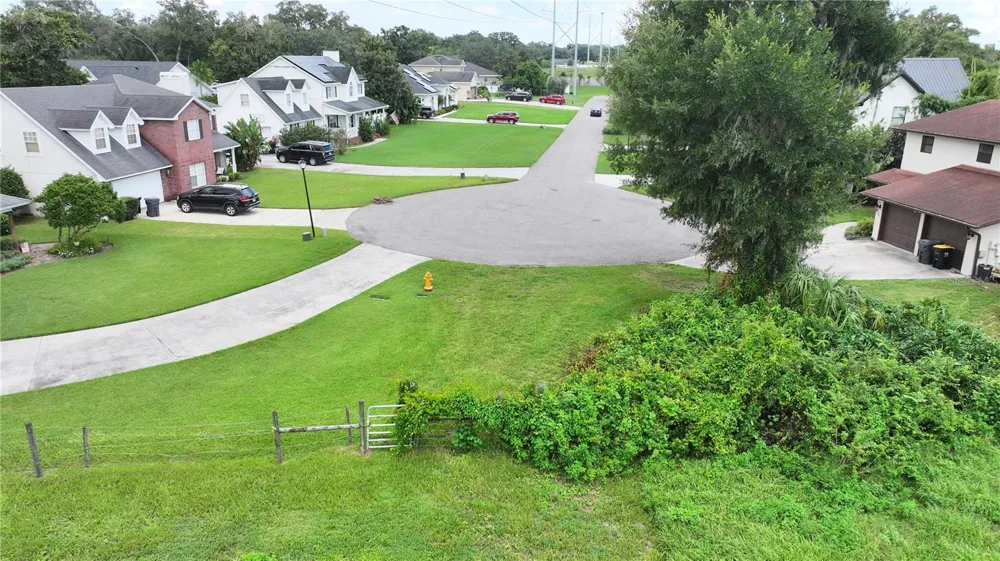 BRANNEN ROAD S Lakeland, FL 33813