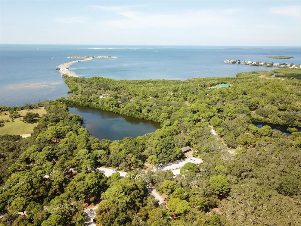 2740 HAMBLE VILLAGE LANE Palm Harbor, FL 34684