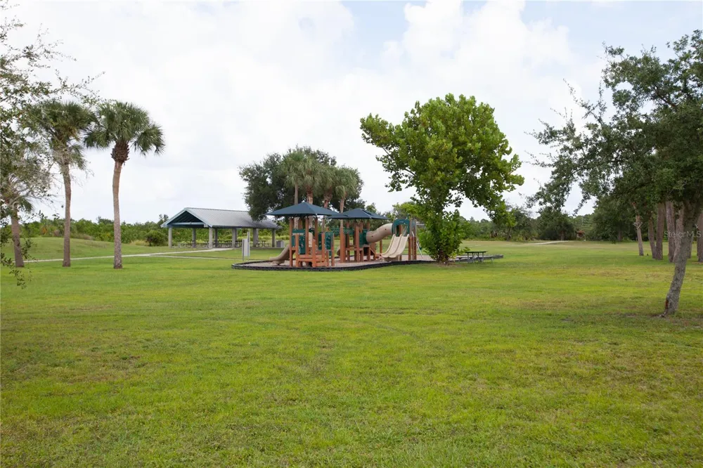 2740 HAMBLE VILLAGE LANE Palm Harbor, FL 34684