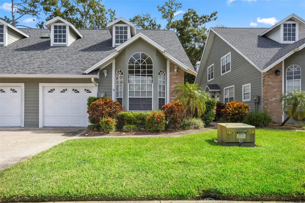 2740 HAMBLE VILLAGE LANE Palm Harbor, FL 34684