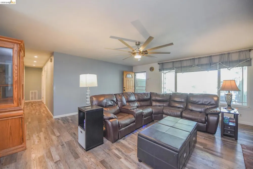 12933 Chaparral Rd Sonora, CA 95370