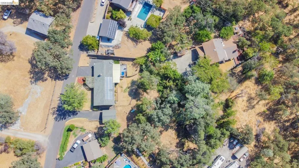 12933 Chaparral Rd Sonora, CA 95370