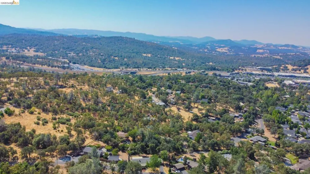 12933 Chaparral Rd Sonora, CA 95370
