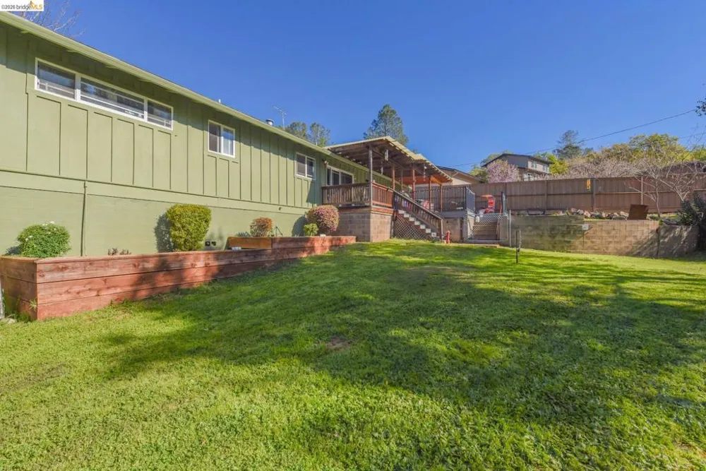 12933 Chaparral Rd Sonora, CA 95370