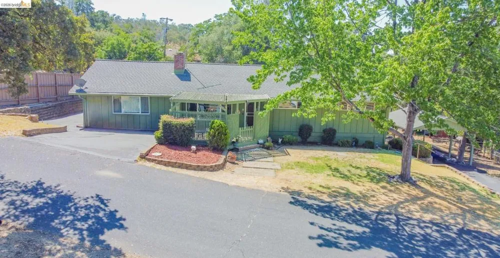 12933 Chaparral Rd Sonora, CA 95370