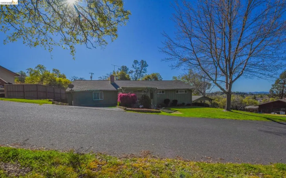 12933 Chaparral Rd Sonora, CA 95370