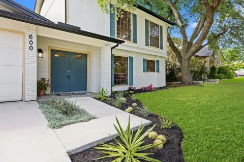 600 Pintail Lane