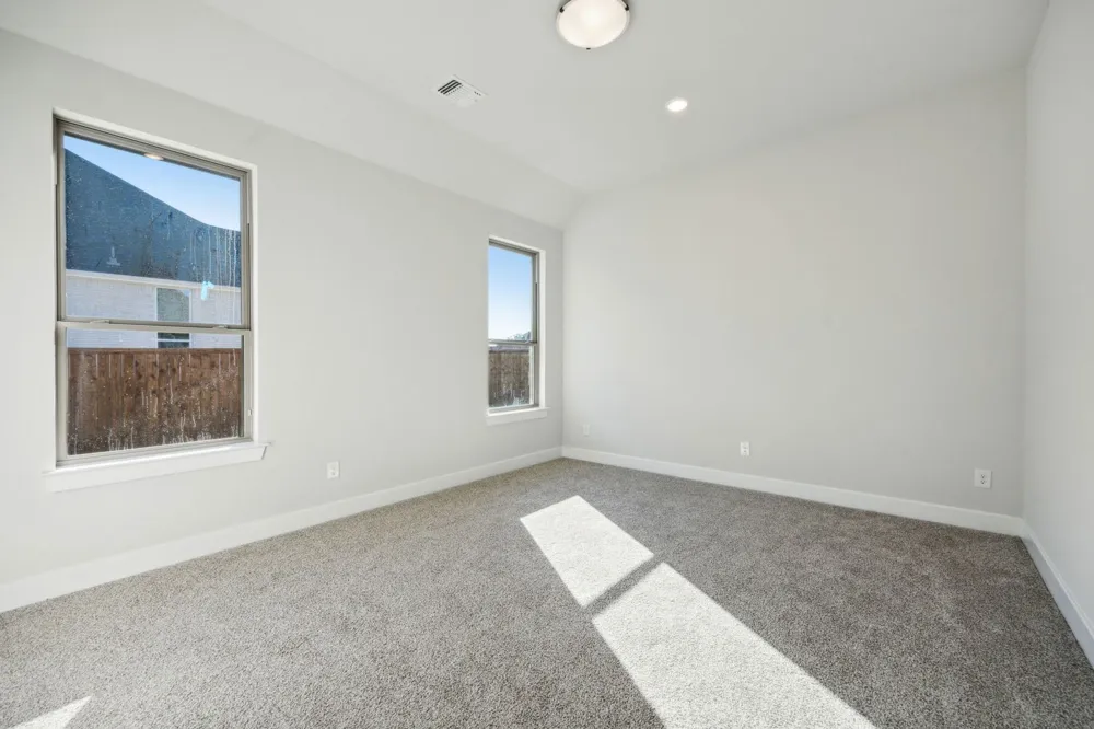 11220 Hickory Falls Drive Argyle, TX 76226