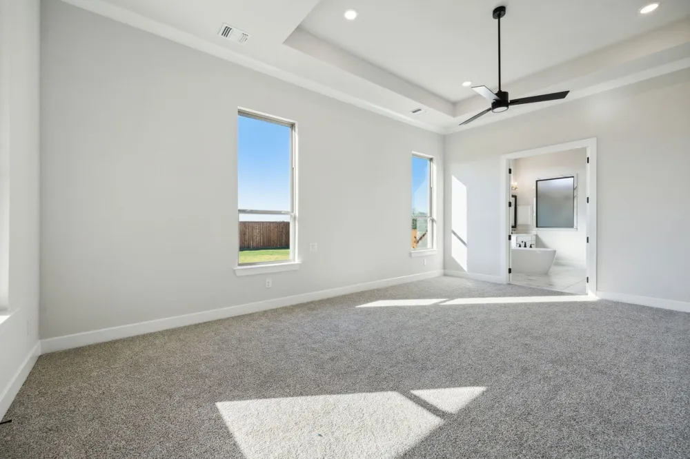 11220 Hickory Falls Drive Argyle, TX 76226