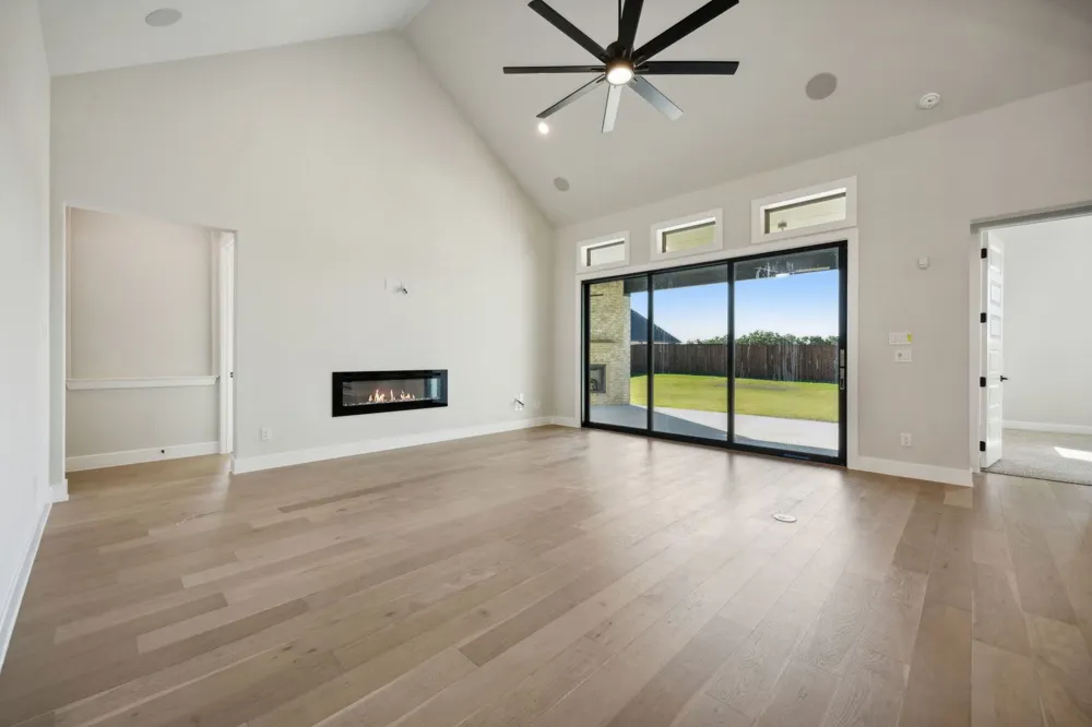 11220 Hickory Falls Drive Argyle, TX 76226