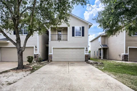 6147 Yorktown Meadow Lane