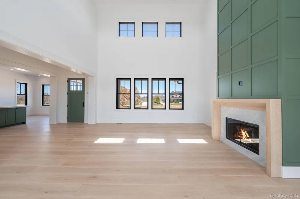 35 Club Drive Baiting Hollow, NY 11933