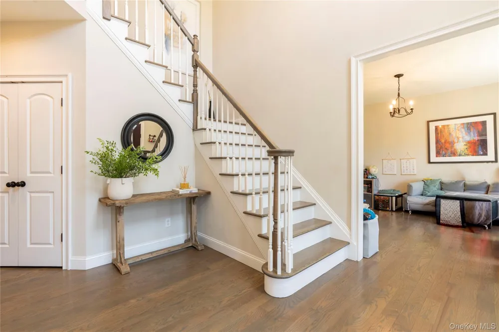 37 Biltmore Drive Hopewell Junction, NY 12533