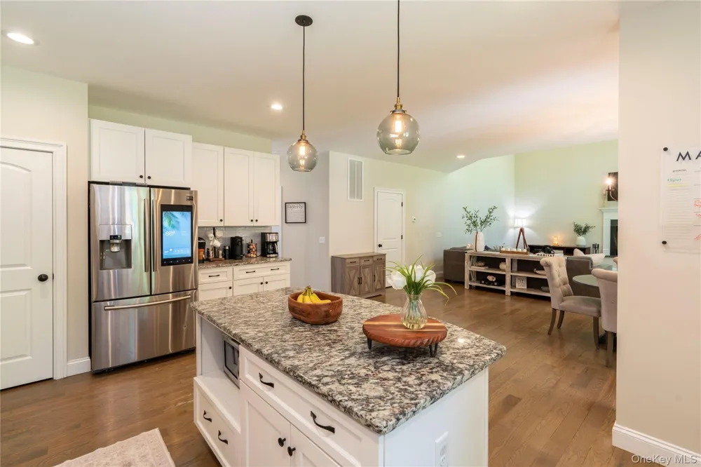 37 Biltmore Drive Hopewell Junction, NY 12533