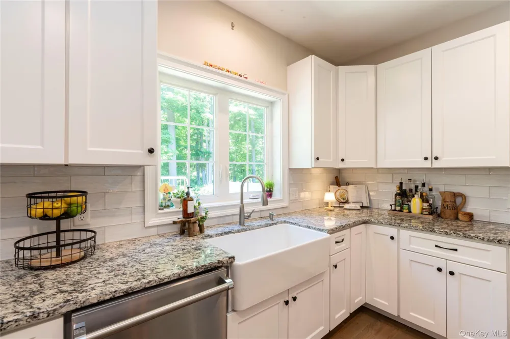 37 Biltmore Drive Hopewell Junction, NY 12533