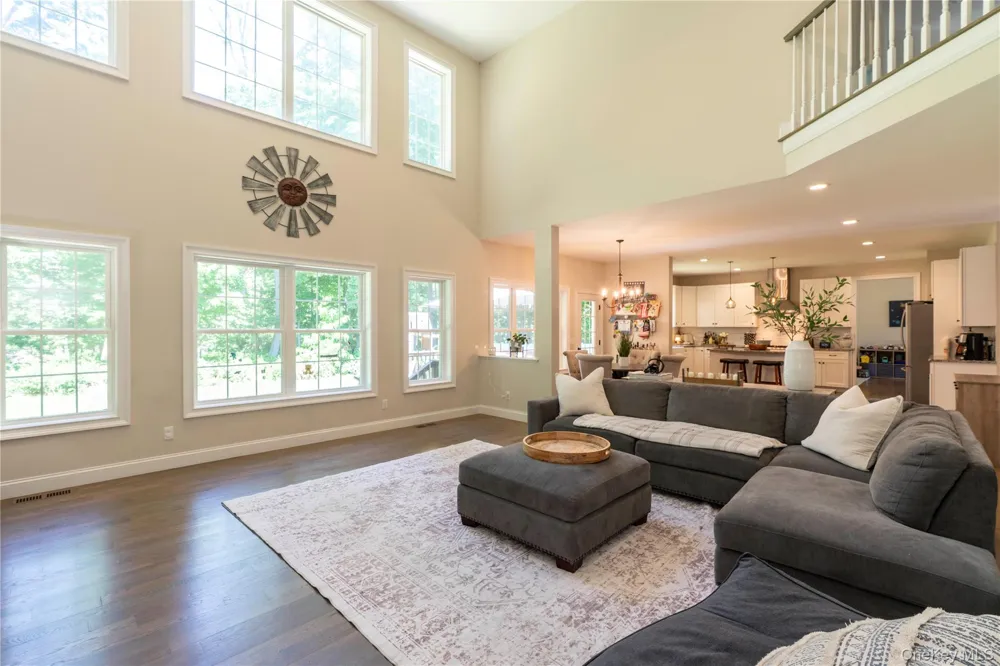 37 Biltmore Drive Hopewell Junction, NY 12533