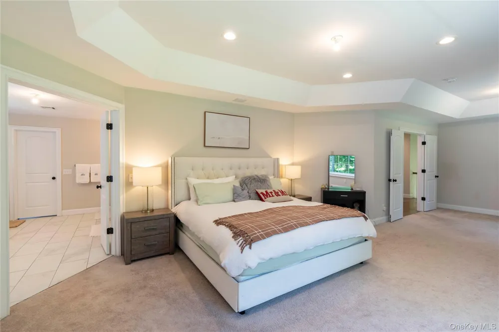 37 Biltmore Drive Hopewell Junction, NY 12533
