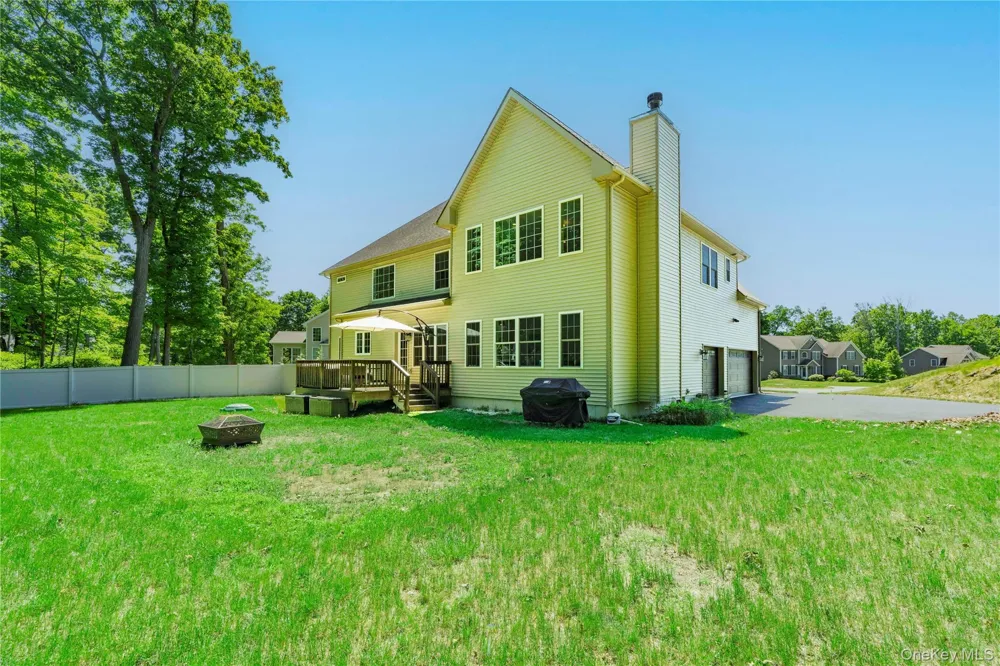 37 Biltmore Drive Hopewell Junction, NY 12533