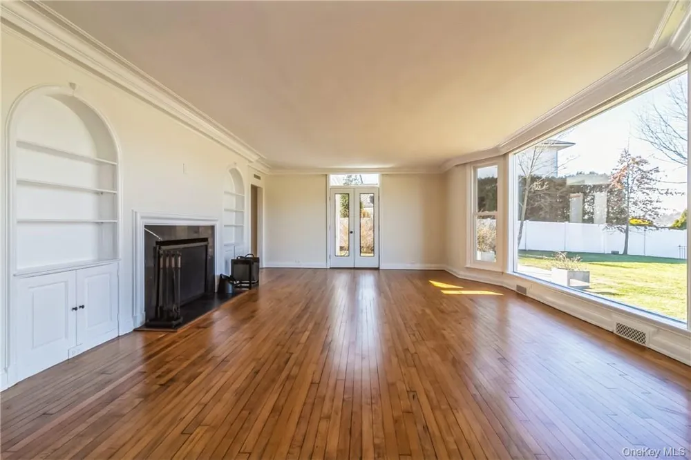 632 Shore Acres Drive Mamaroneck, NY 10543