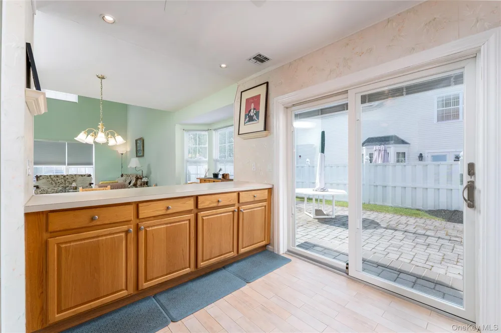 5 Robert Lane #5 Middle Island, NY 11953