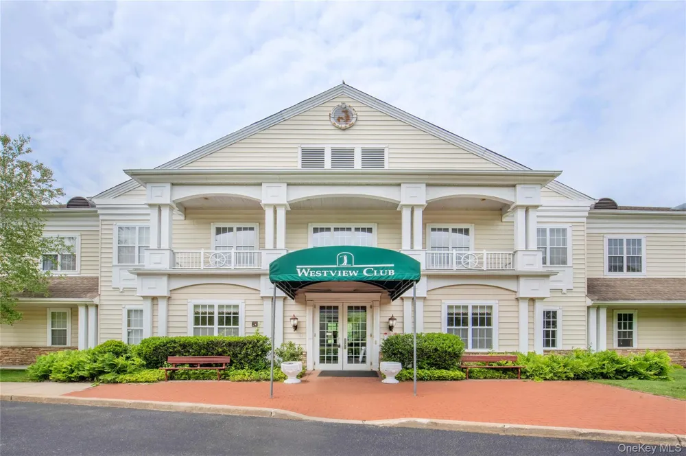 5 Robert Lane #5 Middle Island, NY 11953