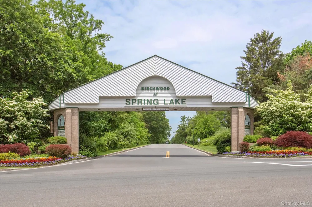 5 Robert Lane #5 Middle Island, NY 11953