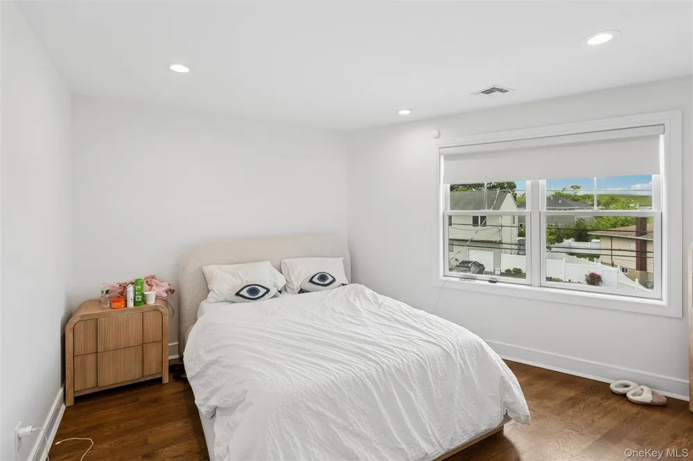169 Mott Street Oceanside, NY 11572
