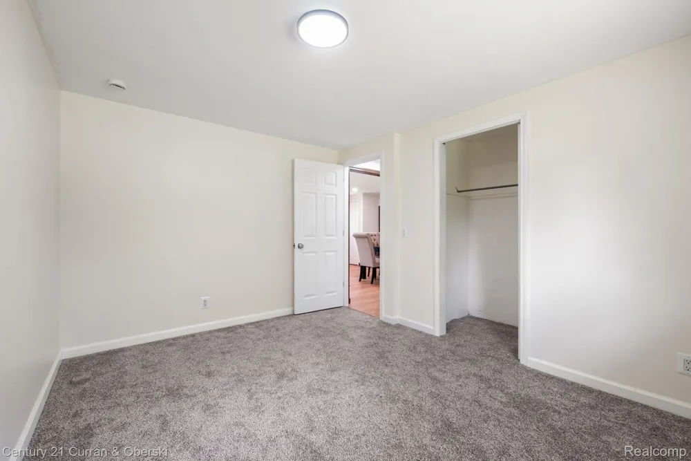 2374 Lakena Road West Bloomfield Charter Township, MI 48324