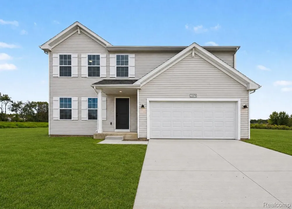 8033 Moonlight Creek Lane Handy Township, MI 48836