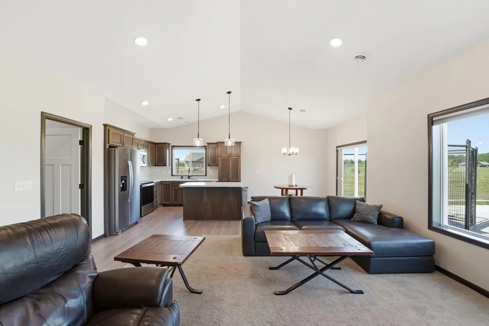 8594 Dolphin Road Princeton, MN 55371