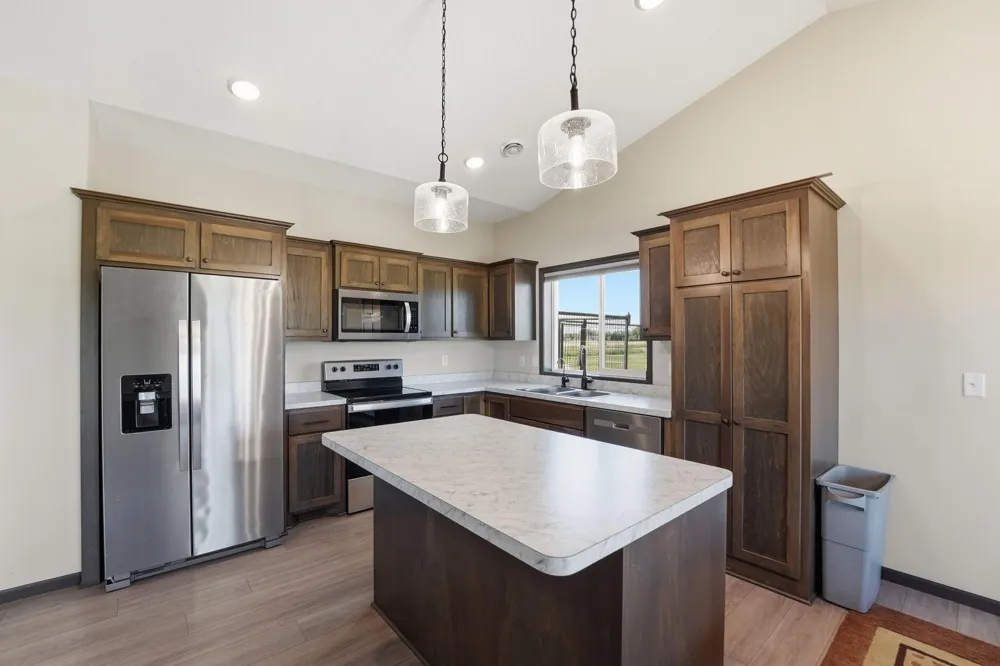 8594 Dolphin Road Princeton, MN 55371