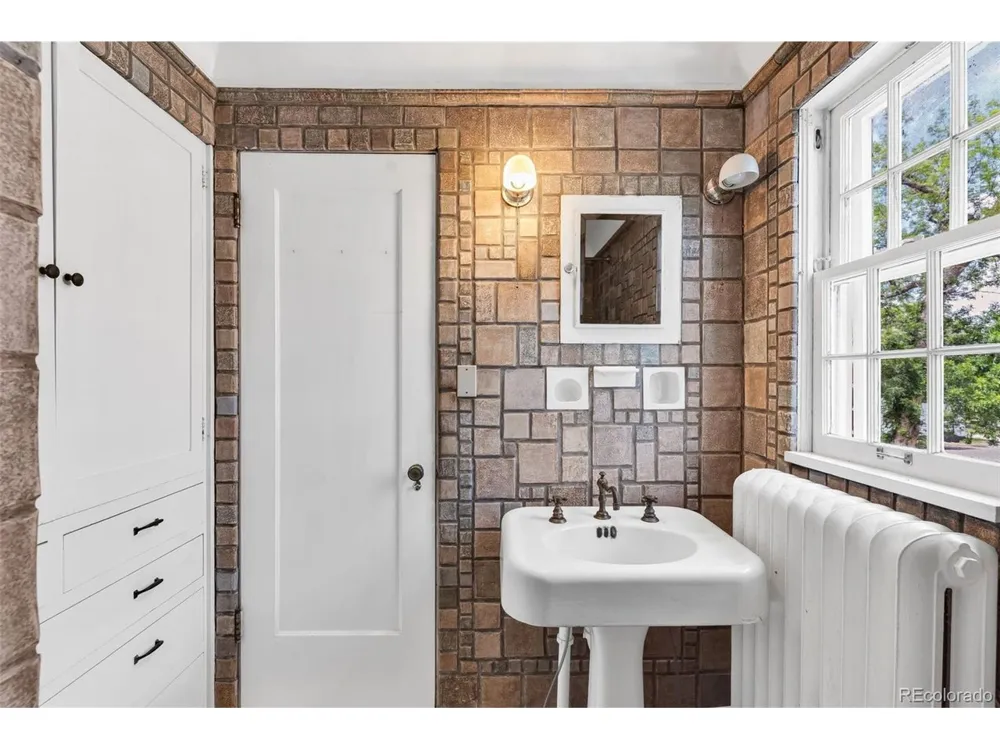 920 Harrison Avenue Canon City, CO 81212
