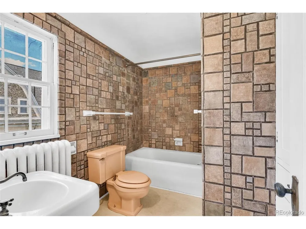 920 Harrison Avenue Canon City, CO 81212