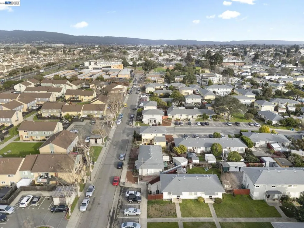 1815 Second Street Alameda, CA 94501