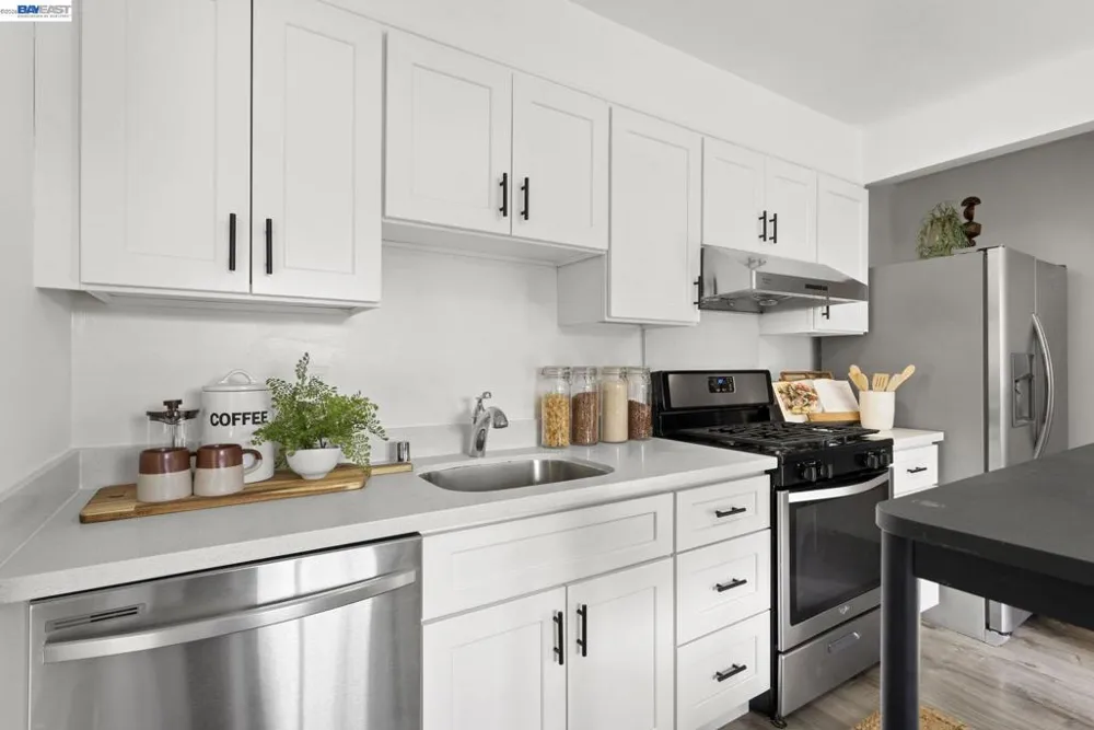 1815 Second Street Alameda, CA 94501