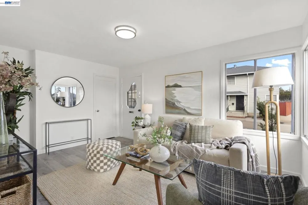 1815 Second Street Alameda, CA 94501