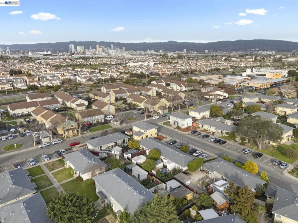 1815 Second Street Alameda, CA 94501