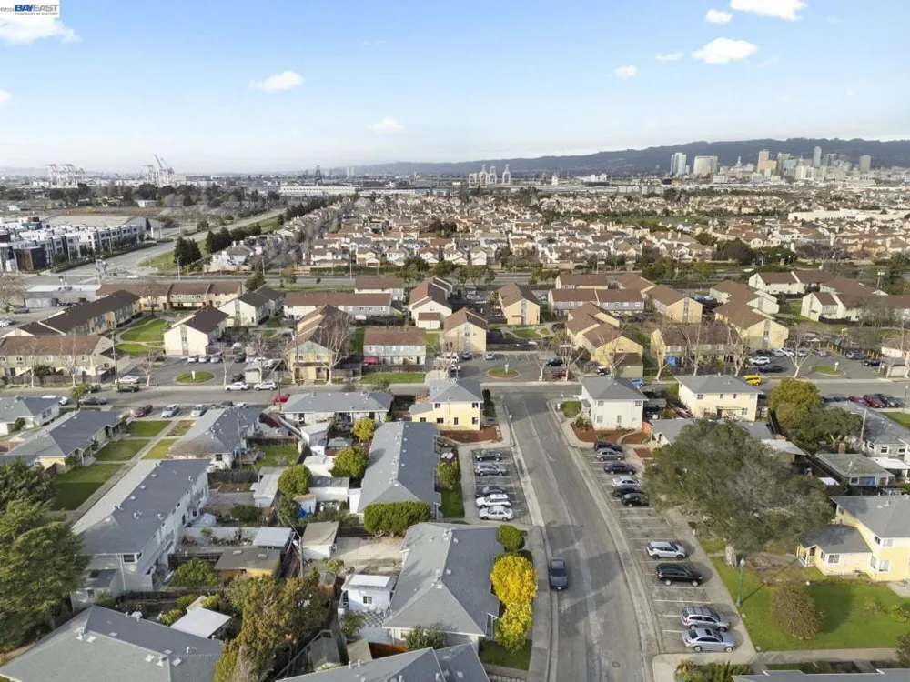 1815 Second Street Alameda, CA 94501
