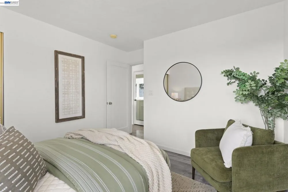 1815 Second Street Alameda, CA 94501