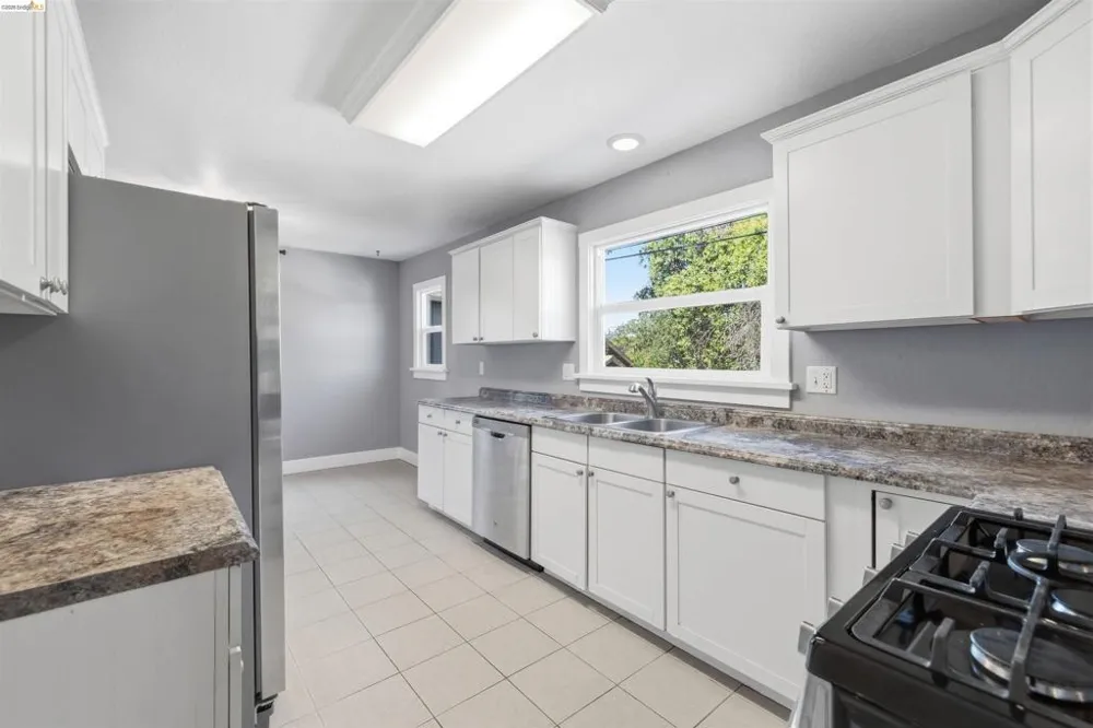 163 N Shepherd Sonora, CA 95370