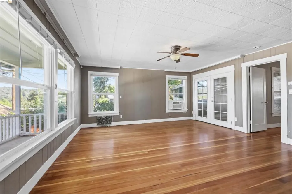 163 N Shepherd Sonora, CA 95370