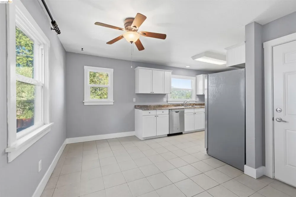 163 N Shepherd Sonora, CA 95370