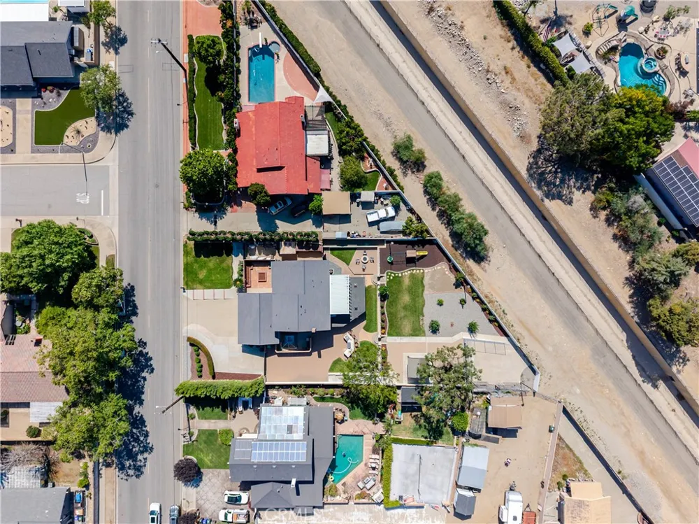 8344 Banyan Rancho Cucamonga, CA 91701